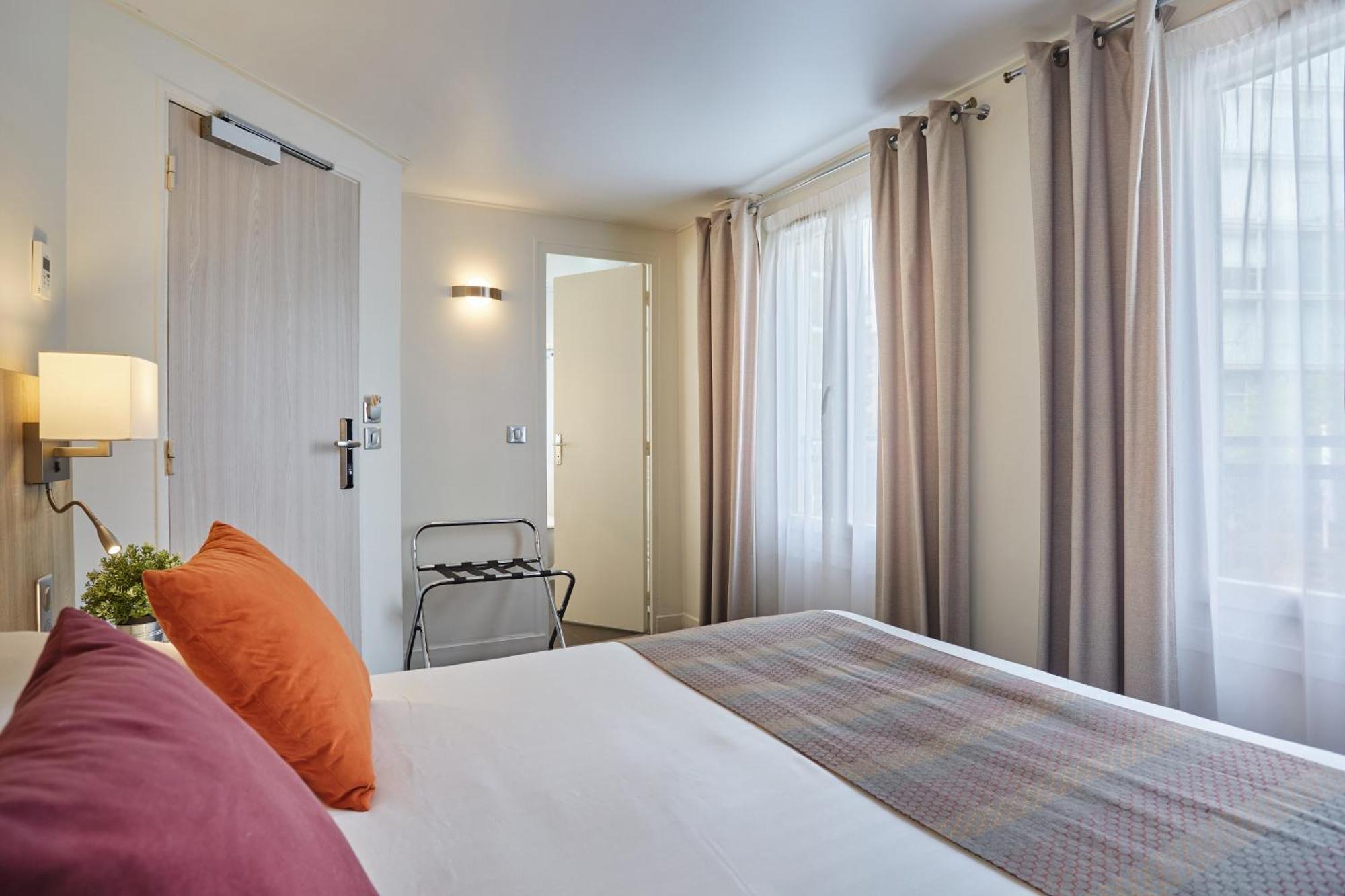 Beaugrenelle Tour Eiffel Hotel