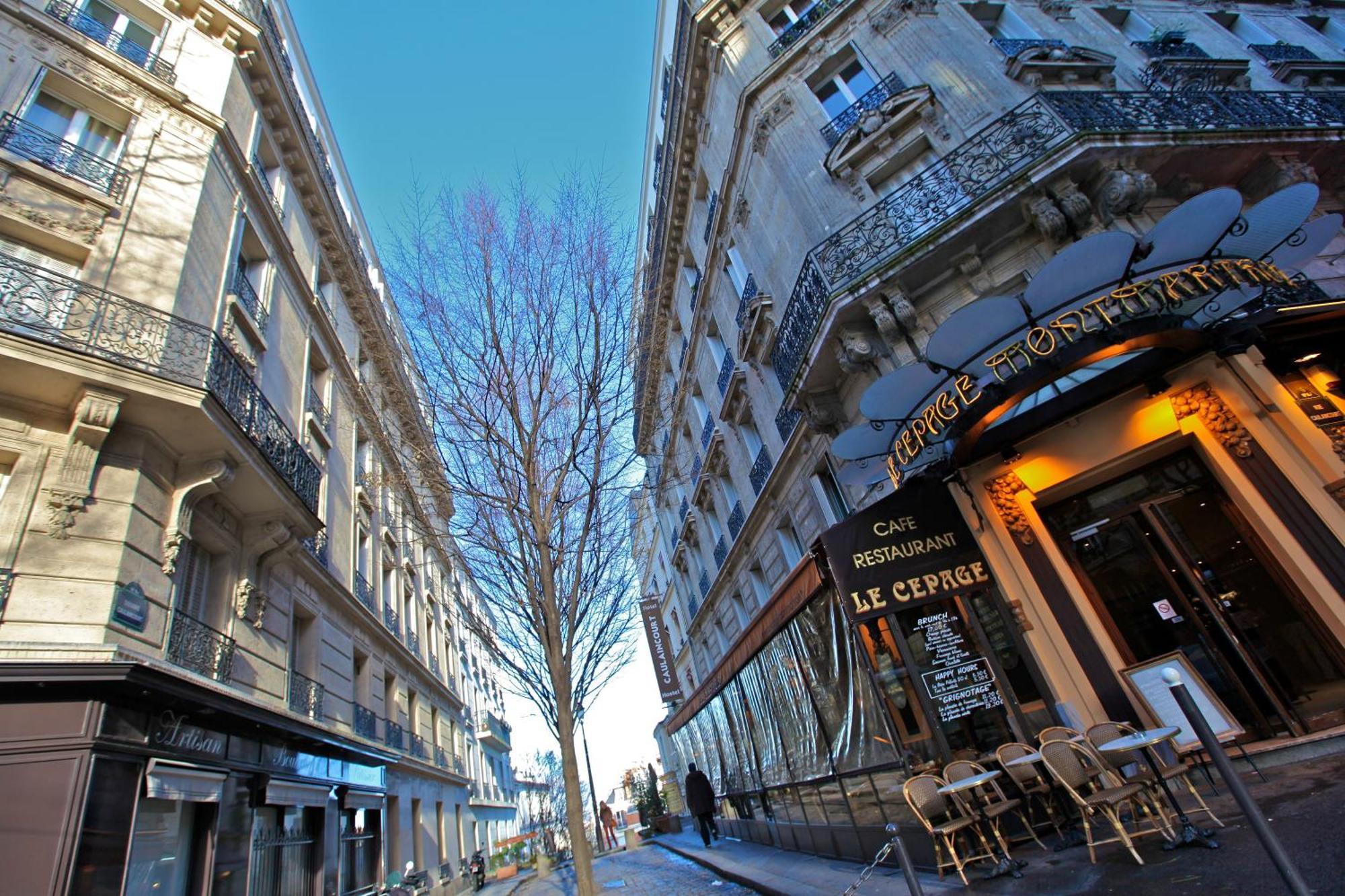 Albergue Caulaincourt Montmartre By Hiphophostels