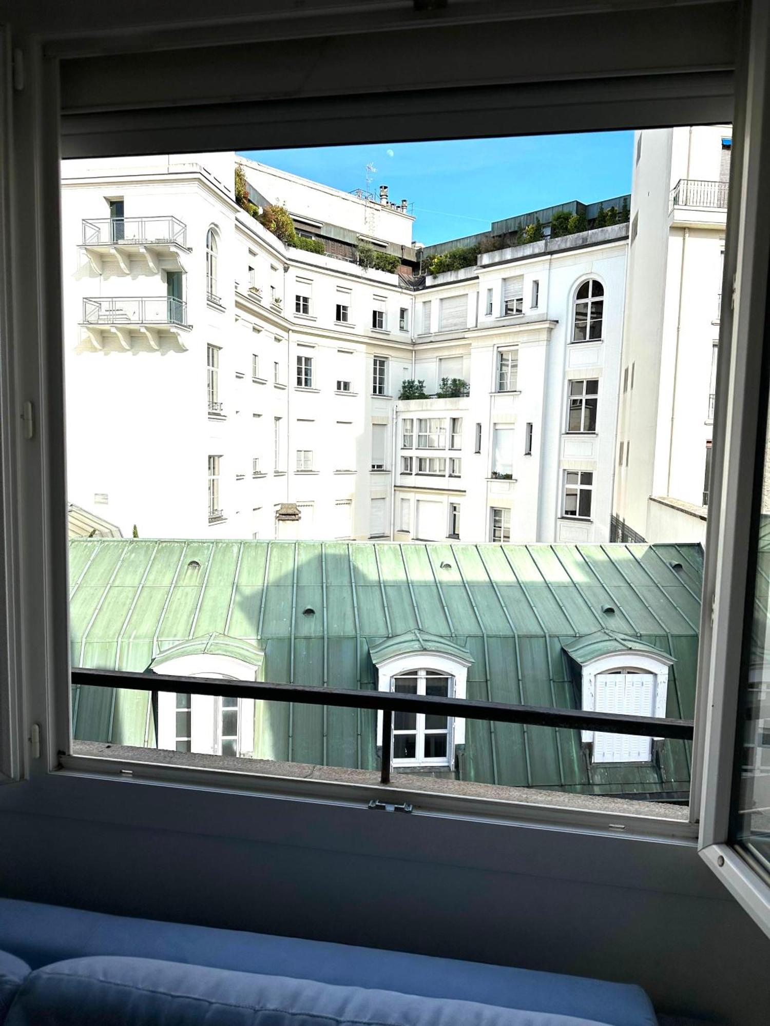 Apartment Le Chalgrin Paris