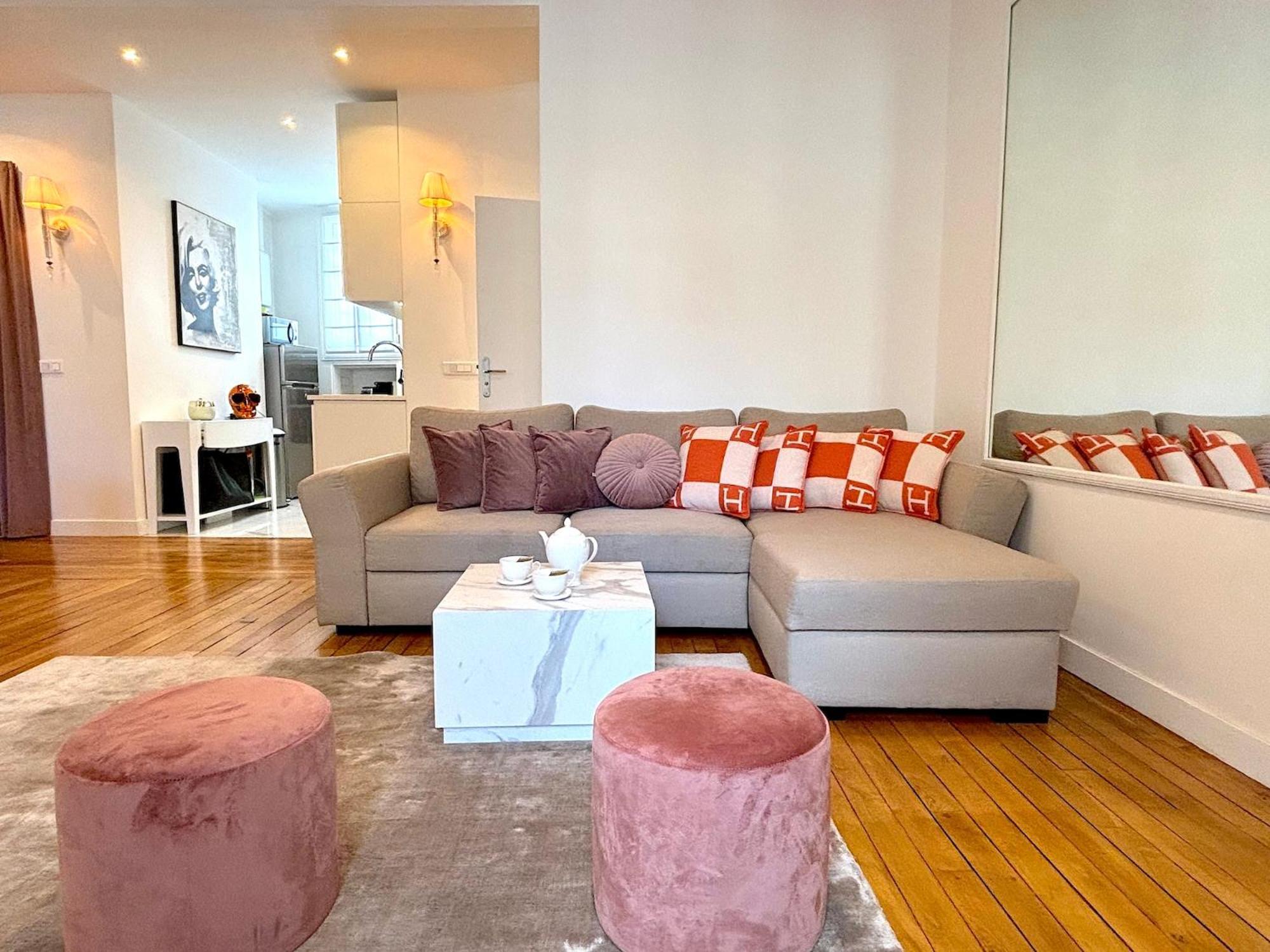 Apartment Passy *