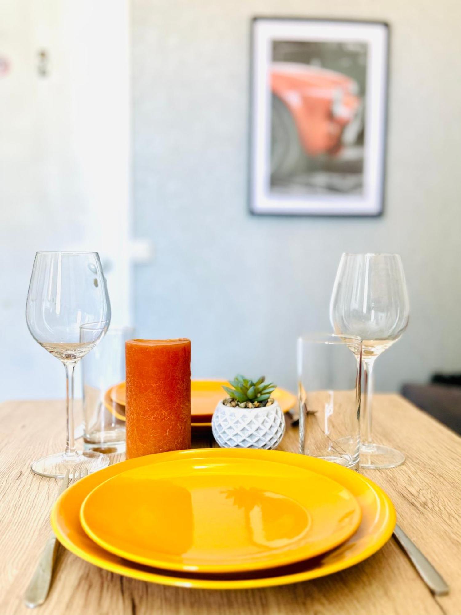 Homestay Parc Buttes Chaumont - Studio Mezzanine Paris