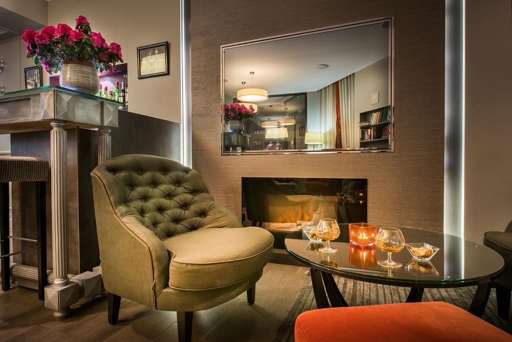 Hotel Harvey 3*
