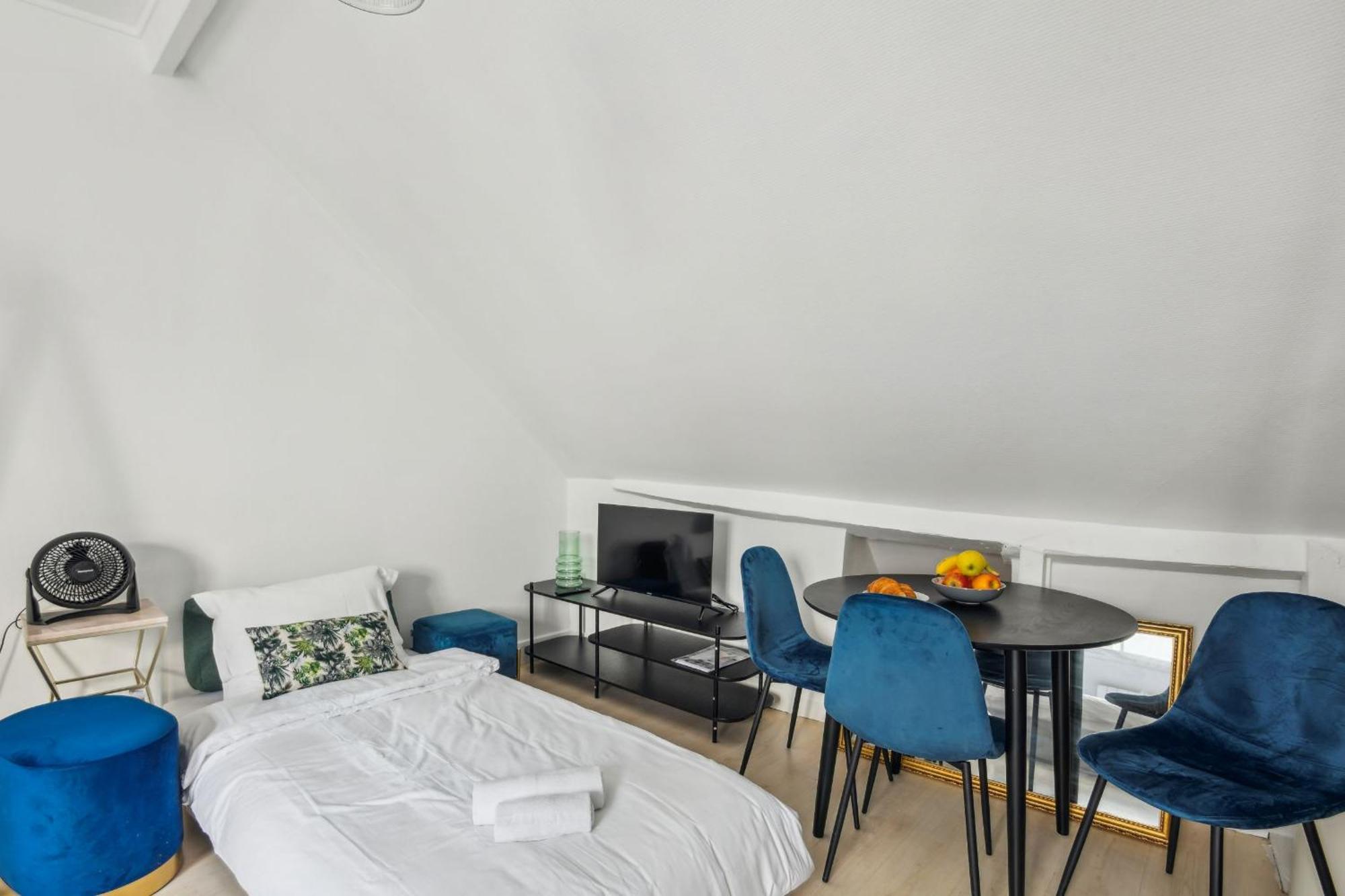 Appartement Pont Neuf & Jardin Du Luxembourg - Cityapartmentstay