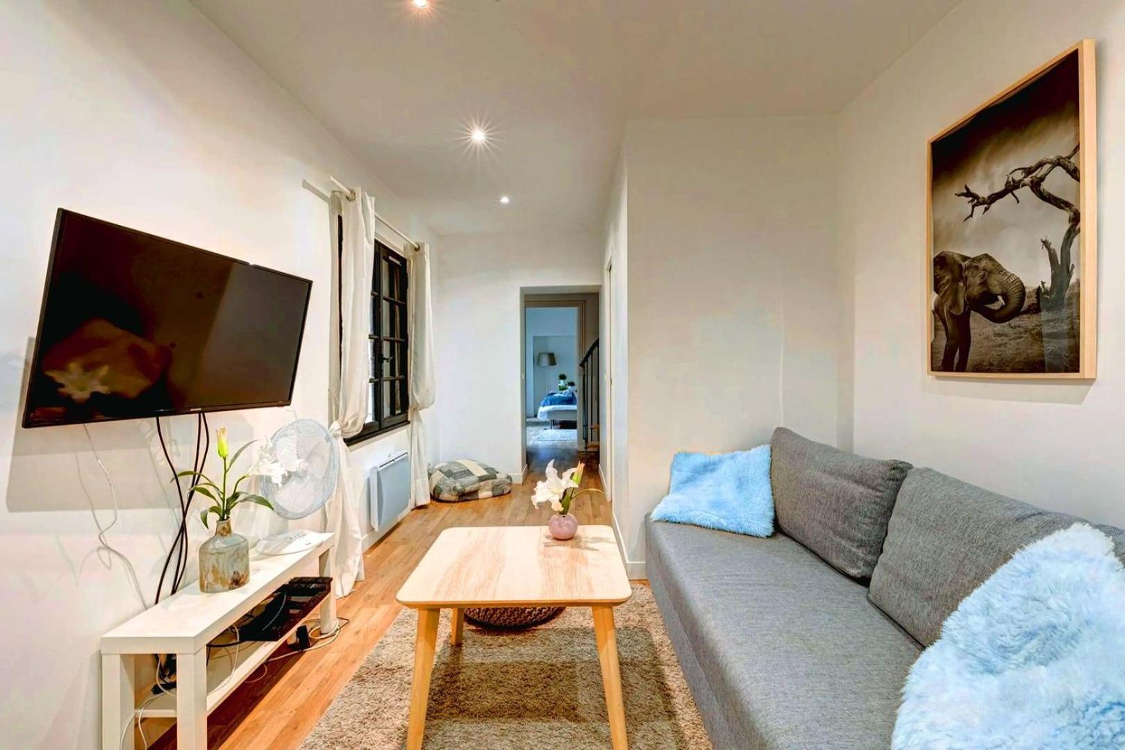 251 Foy - Superb In Apartment