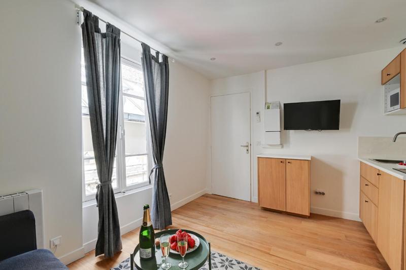 137 Ella - Superb In Paris. Apartment *