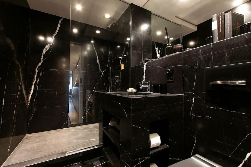 Avenue Montaigne Saint Honore Appartement