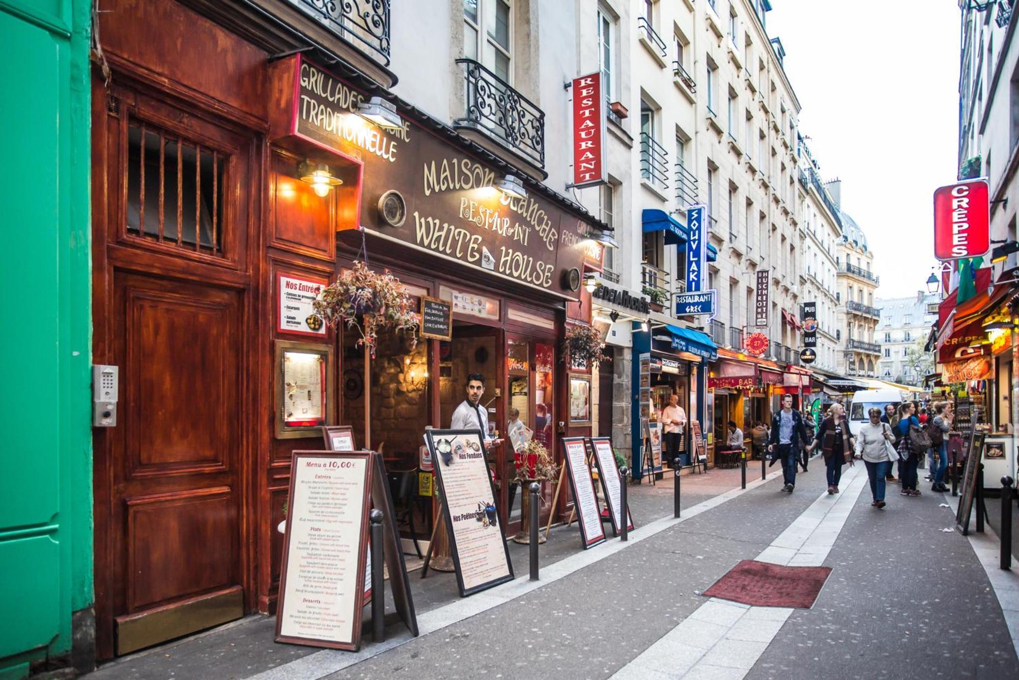 Cute In The Heart Of The Latin District Appartement