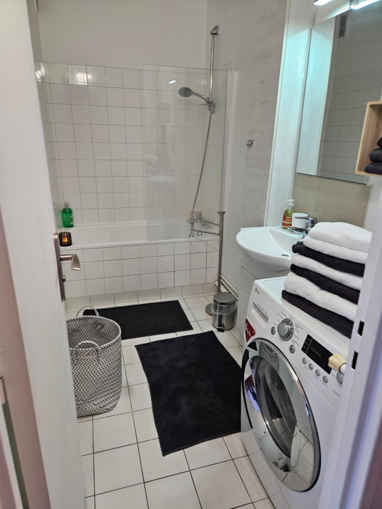 Tour Eiffel Apartment