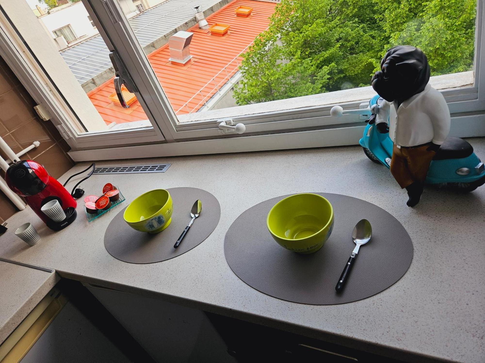 Tour Eiffel Apartment *
