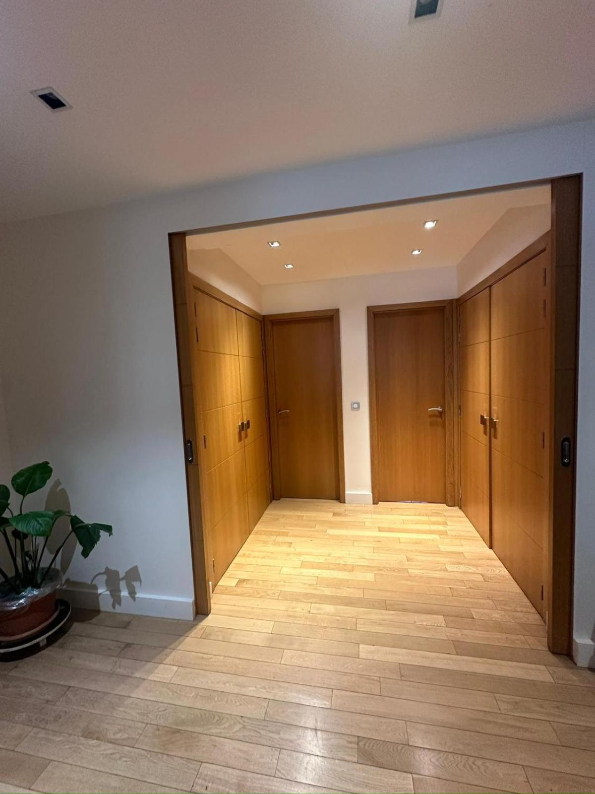 Apparemment Apartment