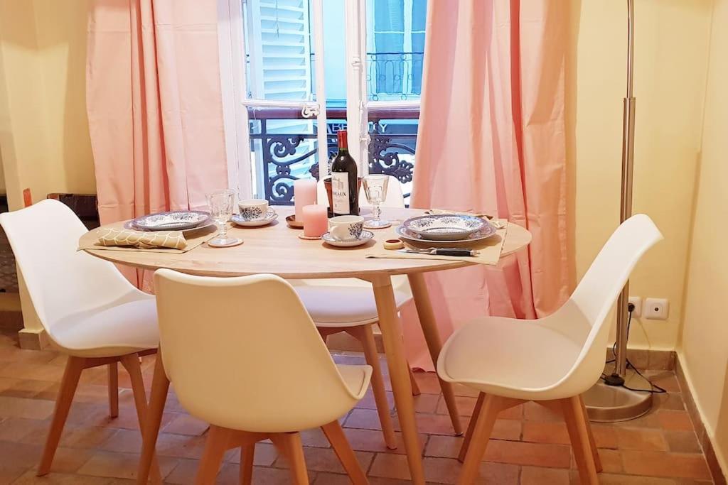 Dans Le Marais 3 Apartment
