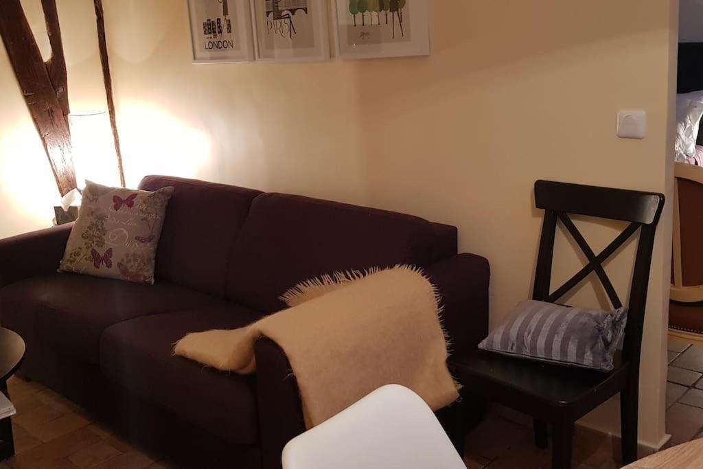 Apartment Dans Le Marais 3 *
