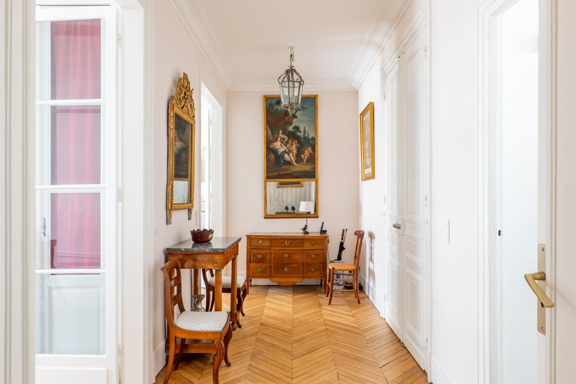 Apartment Veeve - Perignon's Palazzo Paris