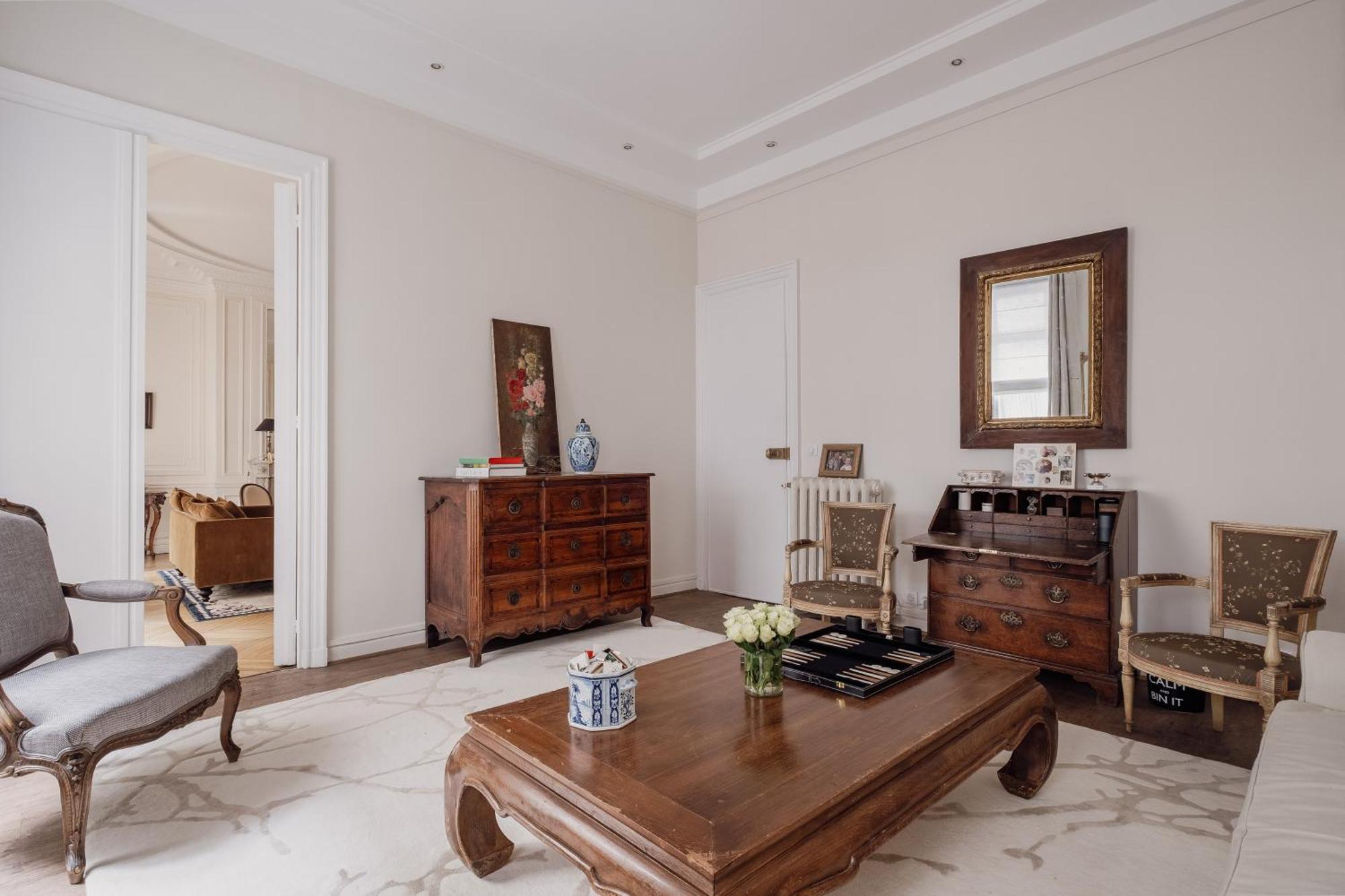 Apartment Veeve - Gilded Dreams Paris