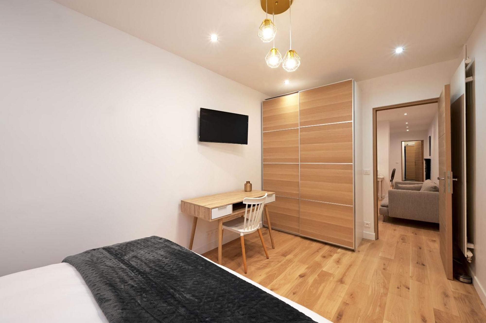 Appartement Et Spacieux Au Coeur De *