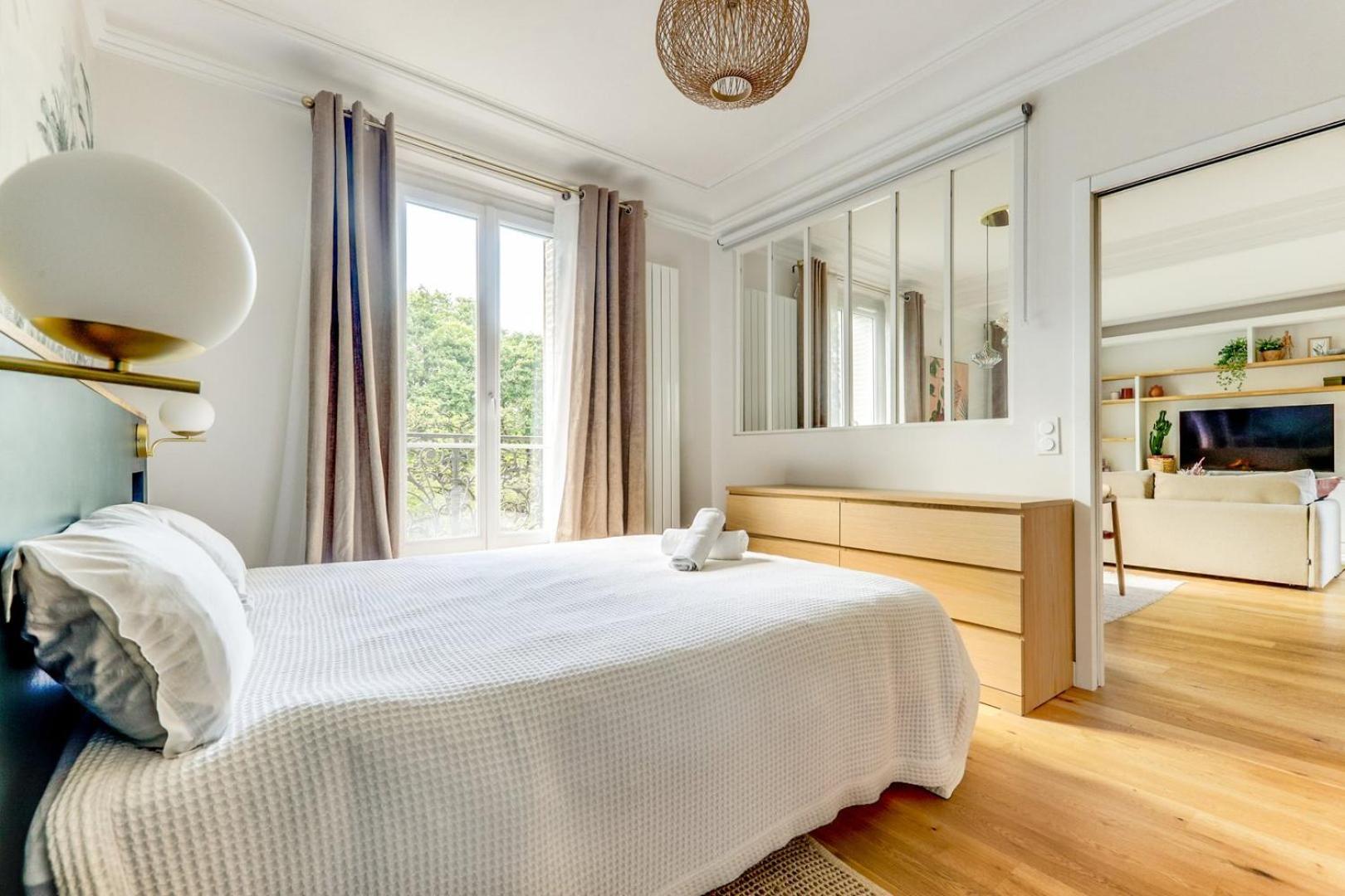 La Caribeenne - Charmant & Lumineux -pere Lachaise Appartement