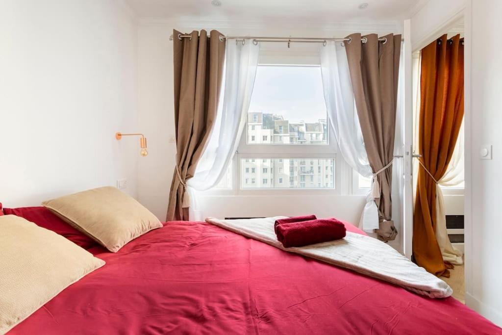 Cosy Haussmanian Paris