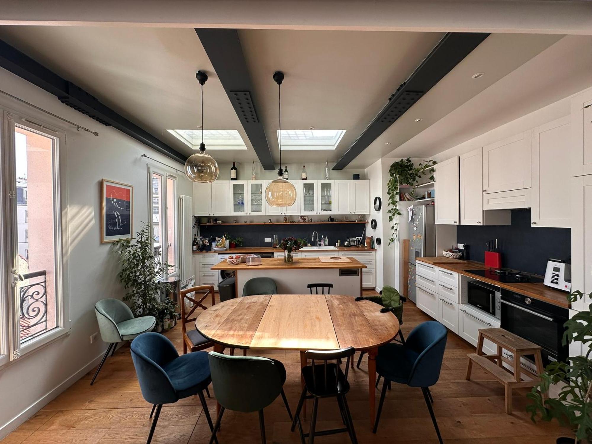 *exceptional Family * Center Of Paris* Apartment