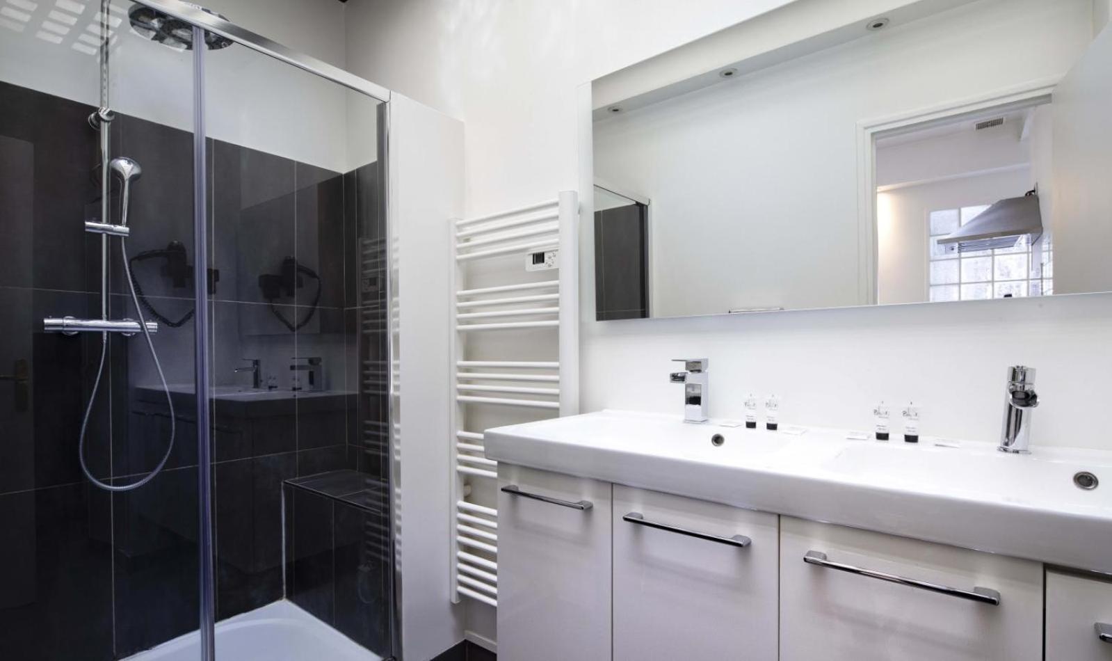 De La Gaîté 3* Paris