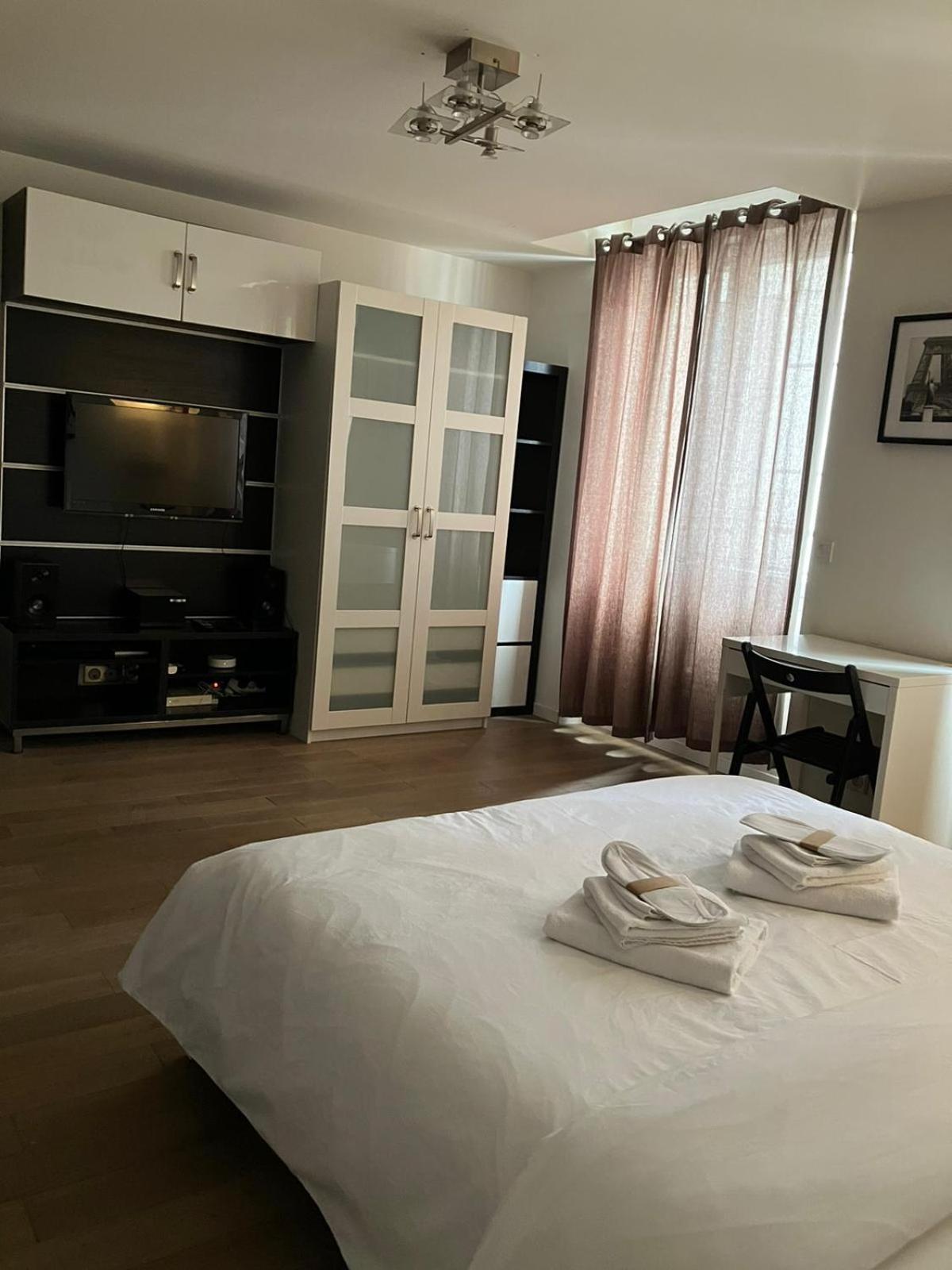 Maison Le Bac Apartment *