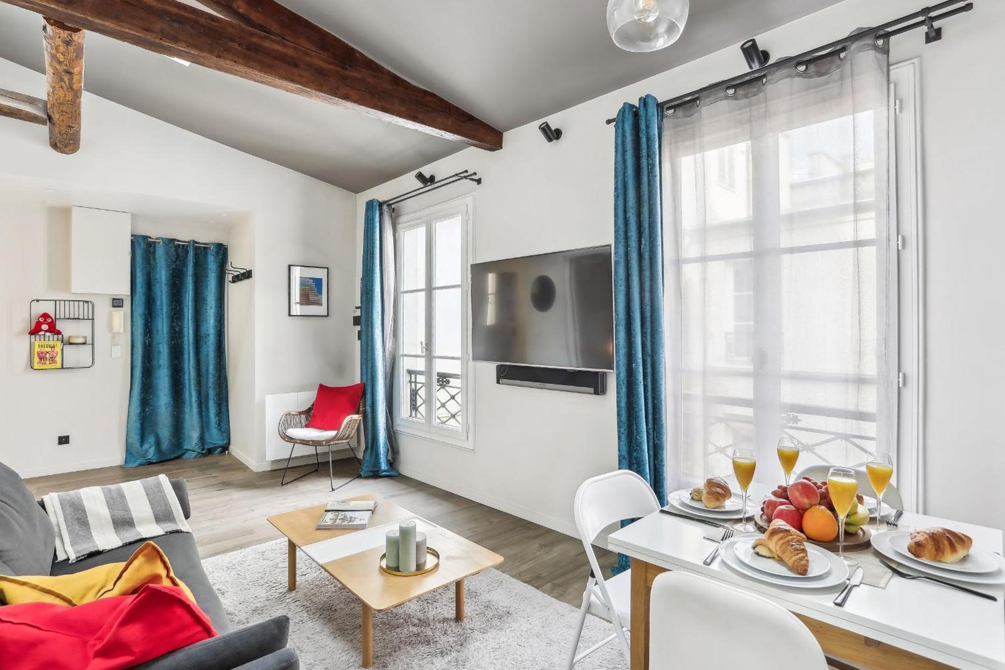 Eiffel Tower & Champ De Mars - 1br - Cityapartmentstay Paris