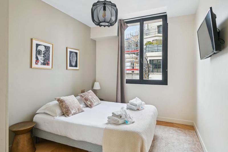 293 Arc De Triomphe - Superb Apartment