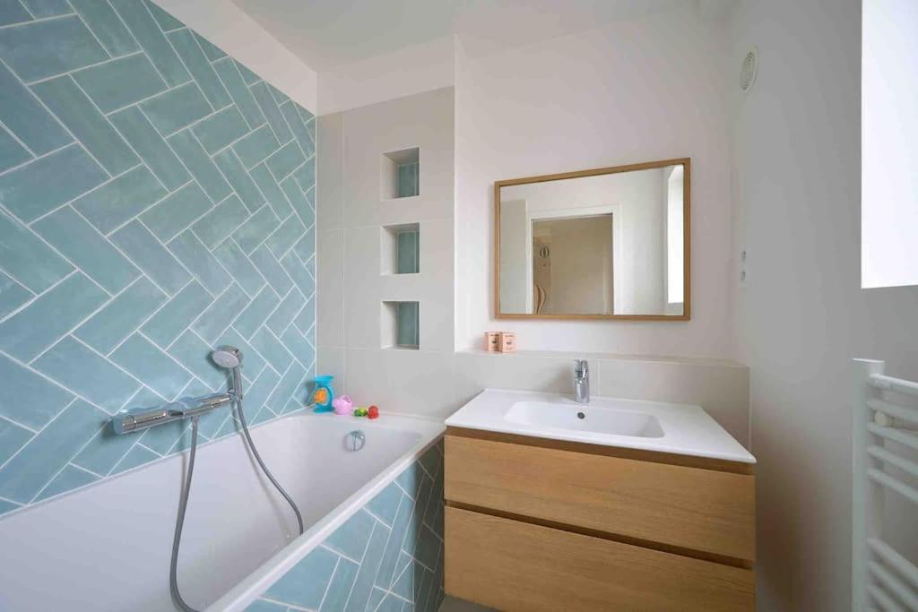 Apartment Marais - Parents & Kids With Park View