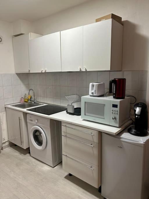 10 Eme Apartment