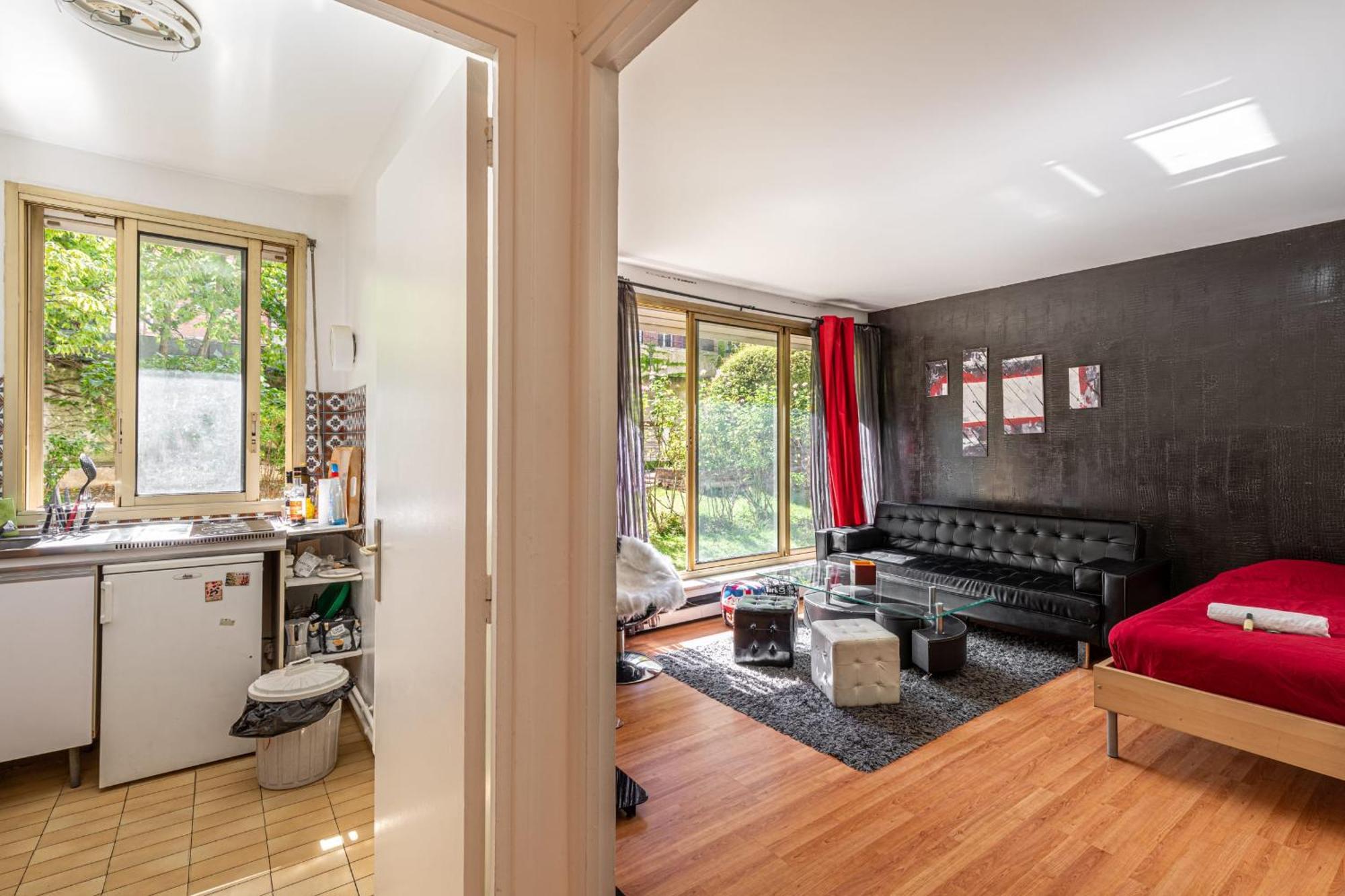 Guestready - Airy With Courtyard View