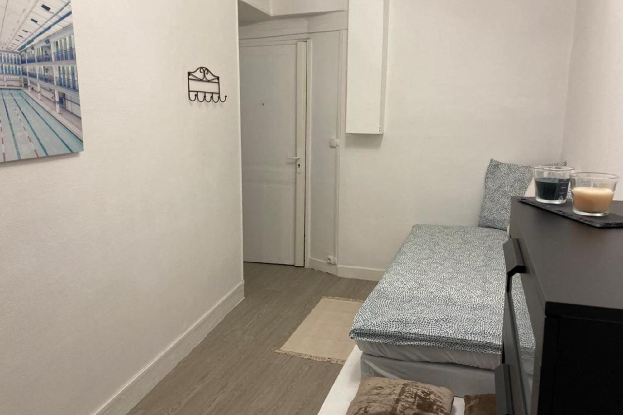 37m At 2 Steps From The Place Des Vosges *