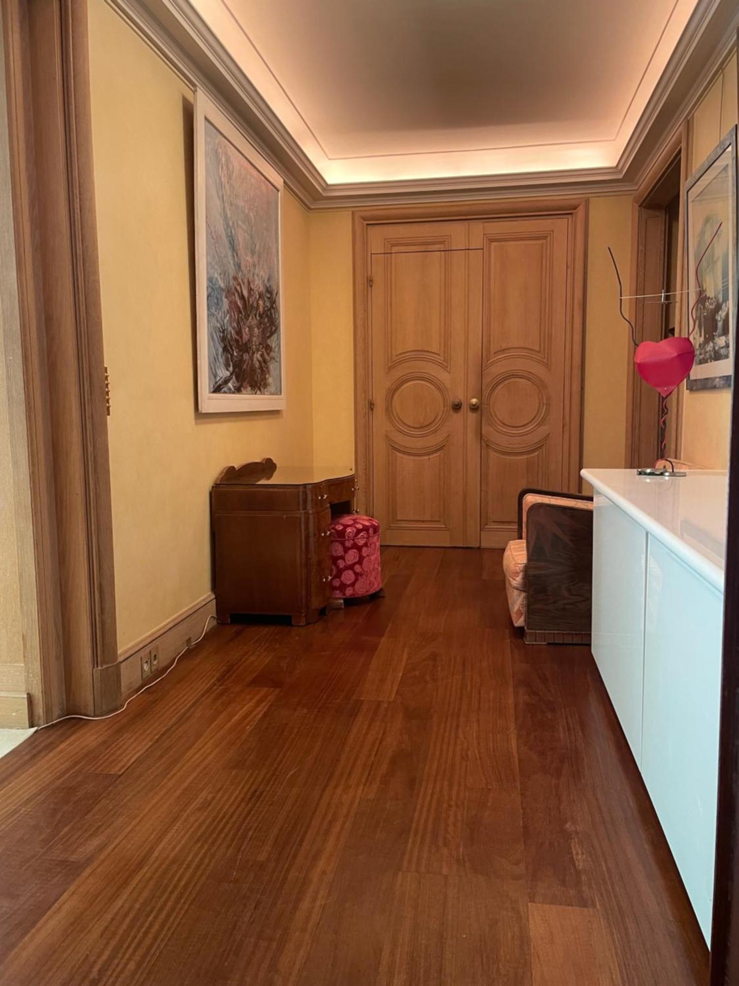 Exclusive 106 M2 With Terrace Avenue Raphael Apartment