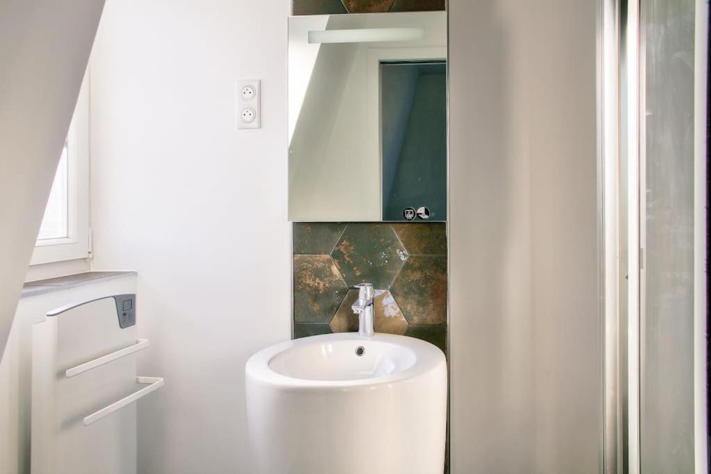 Apartment Super Cosy Avec Vue Sur Tour Eiffel Paris