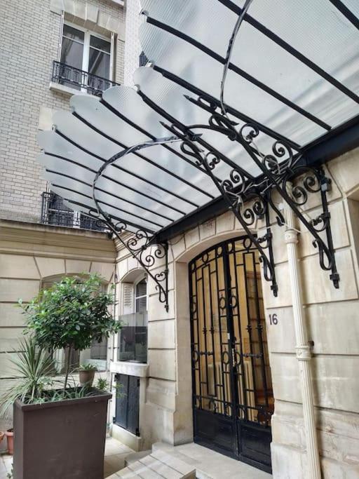 Apartment Super Cosy Avec Vue Sur Tour Eiffel *