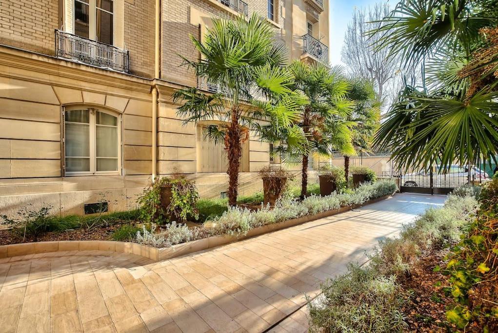 Apartment Super Cosy Avec Vue Sur Tour Eiffel Paris