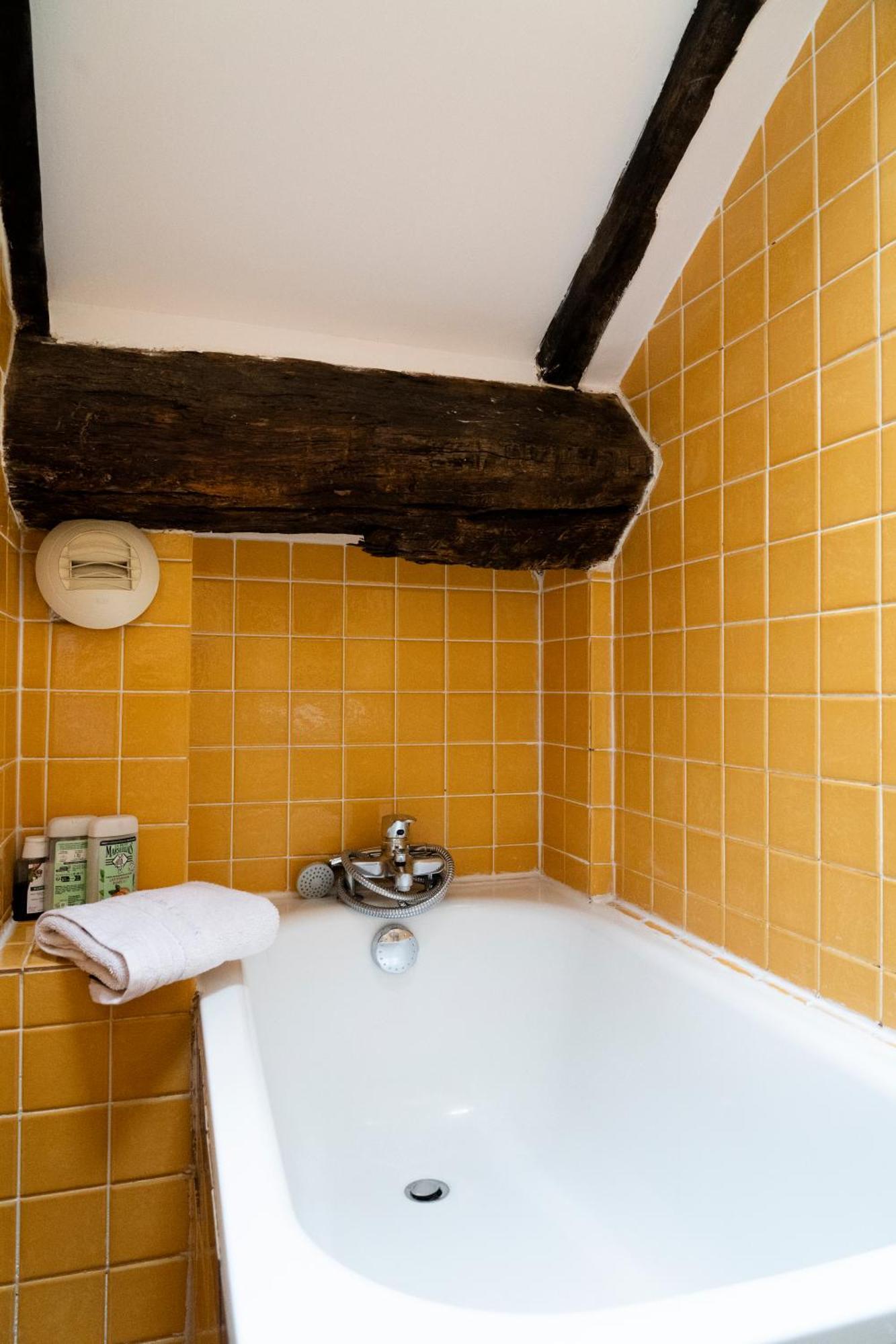 Apartment Le 64 Rue Chapon Paris