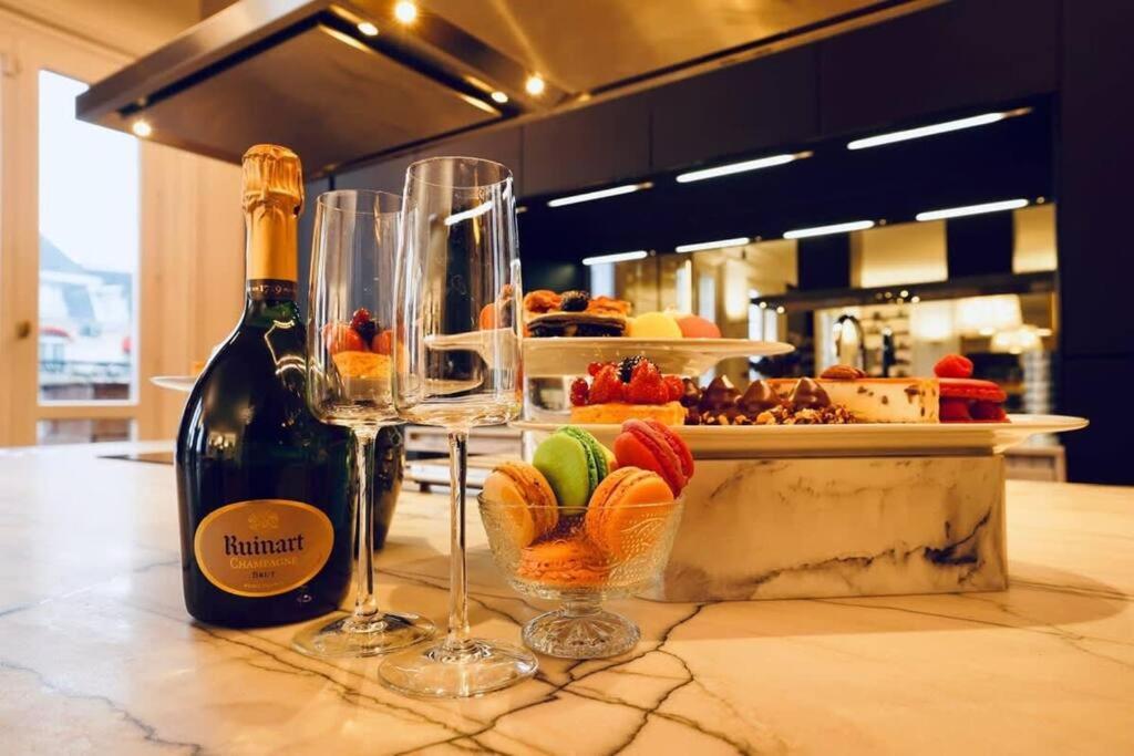 Luxurious Penthouse Close To Champs Elysees And Fr