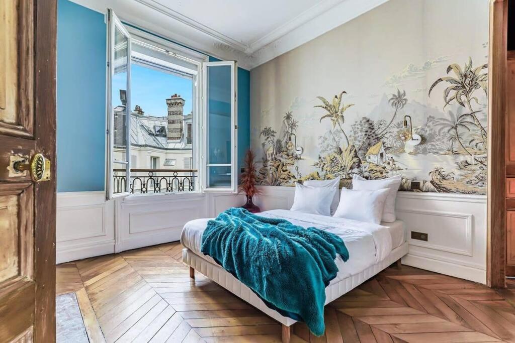 Luxurious Penthouse Close To Champs Elysees And Fr *