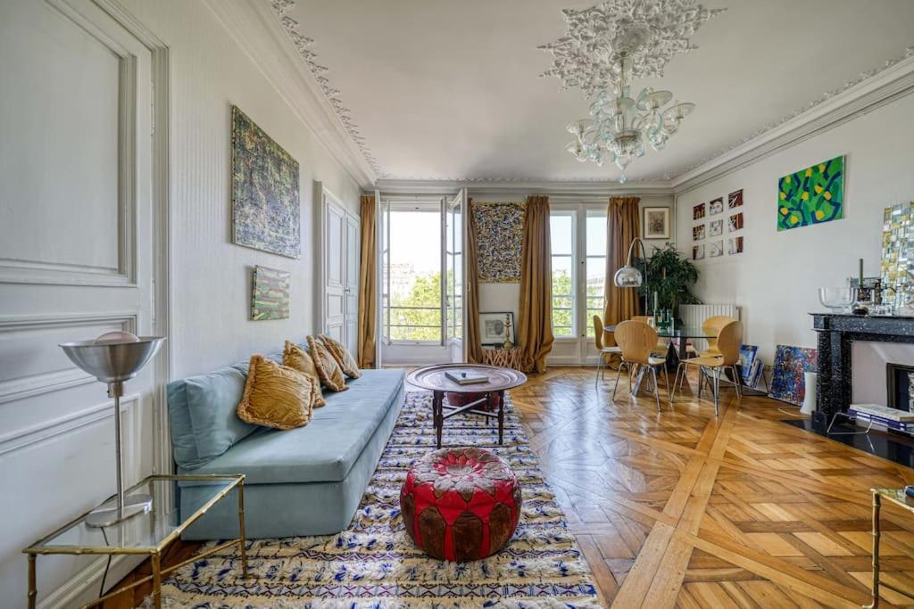 Saint Louis Luxury Paris