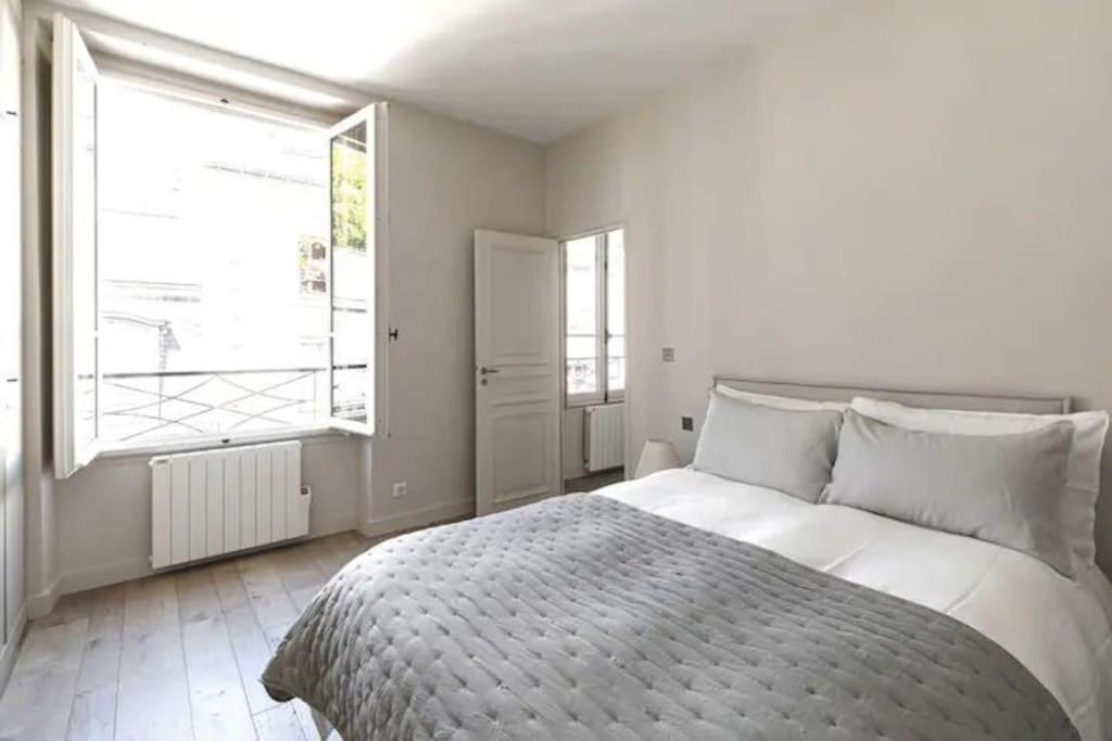 Appartement Elegant In The Heart Of The Marais 60m2 Paris