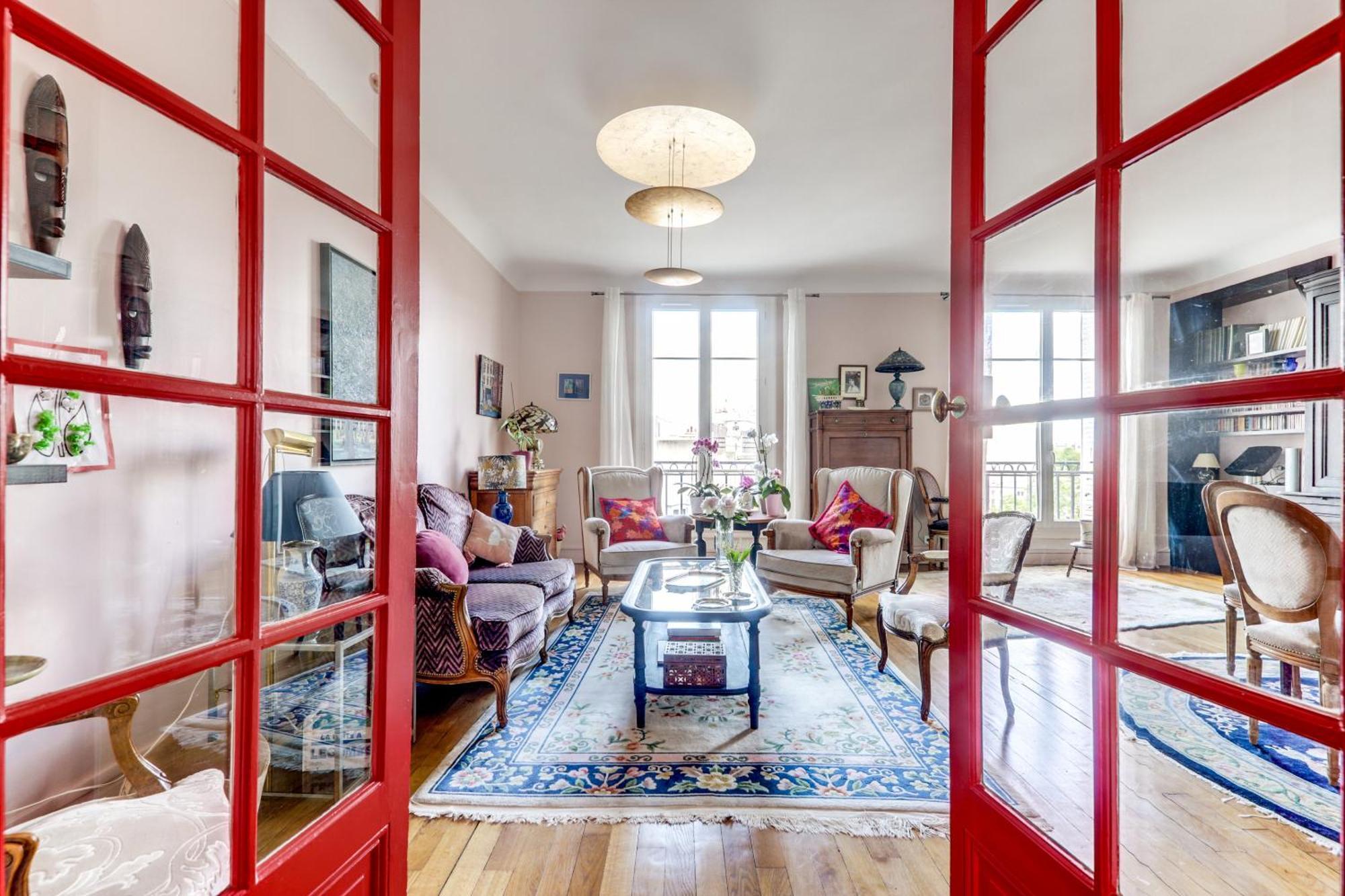 Elegant Quartier Branche Apartment Paris