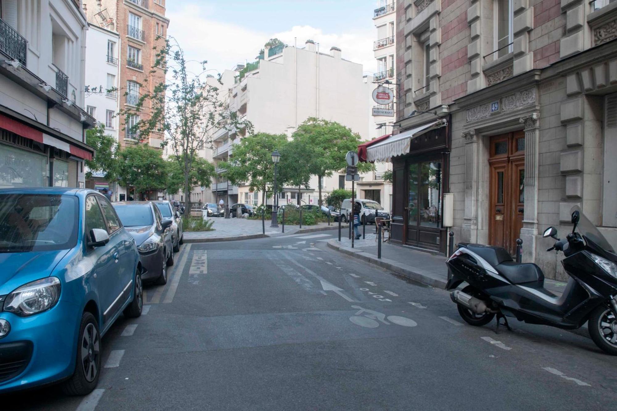 Beautiful Love Nest Near The Seine * Paris