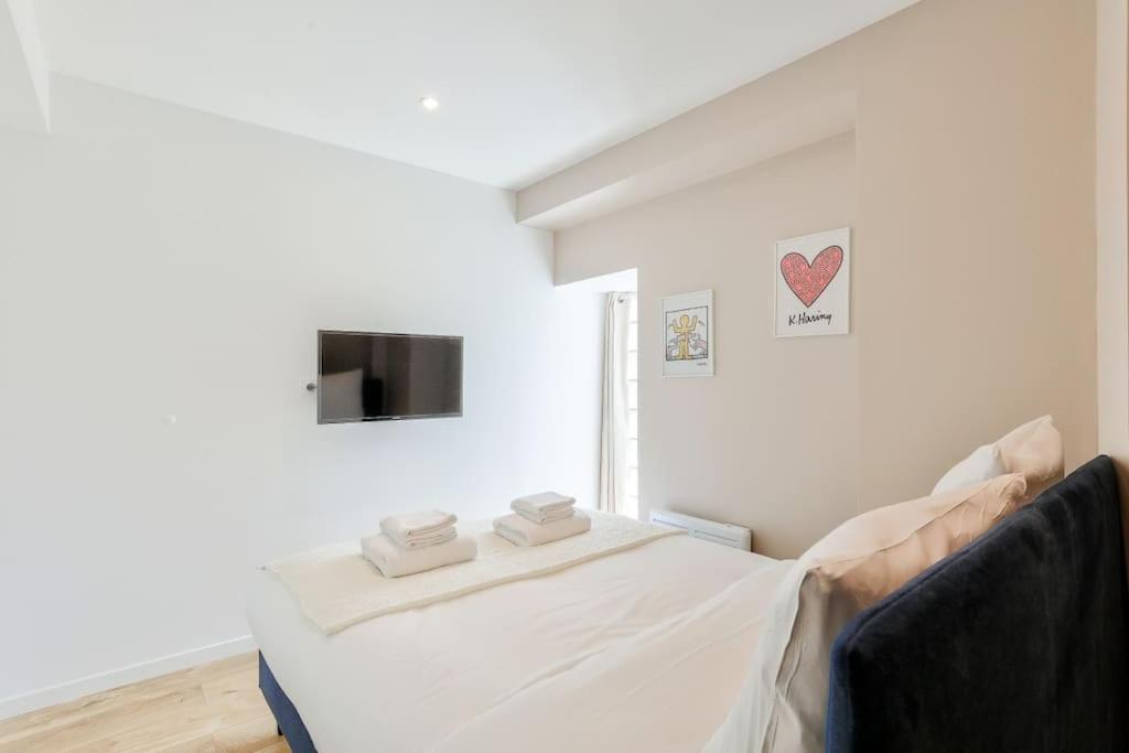 Charme Parisien 4 Personnes, 1 Chambre, 19eme *