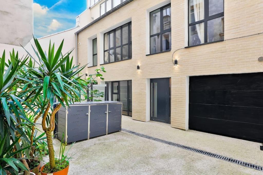 Apartment Charme Parisien 6 Personnes, 2 Chambres, 19eme Paris