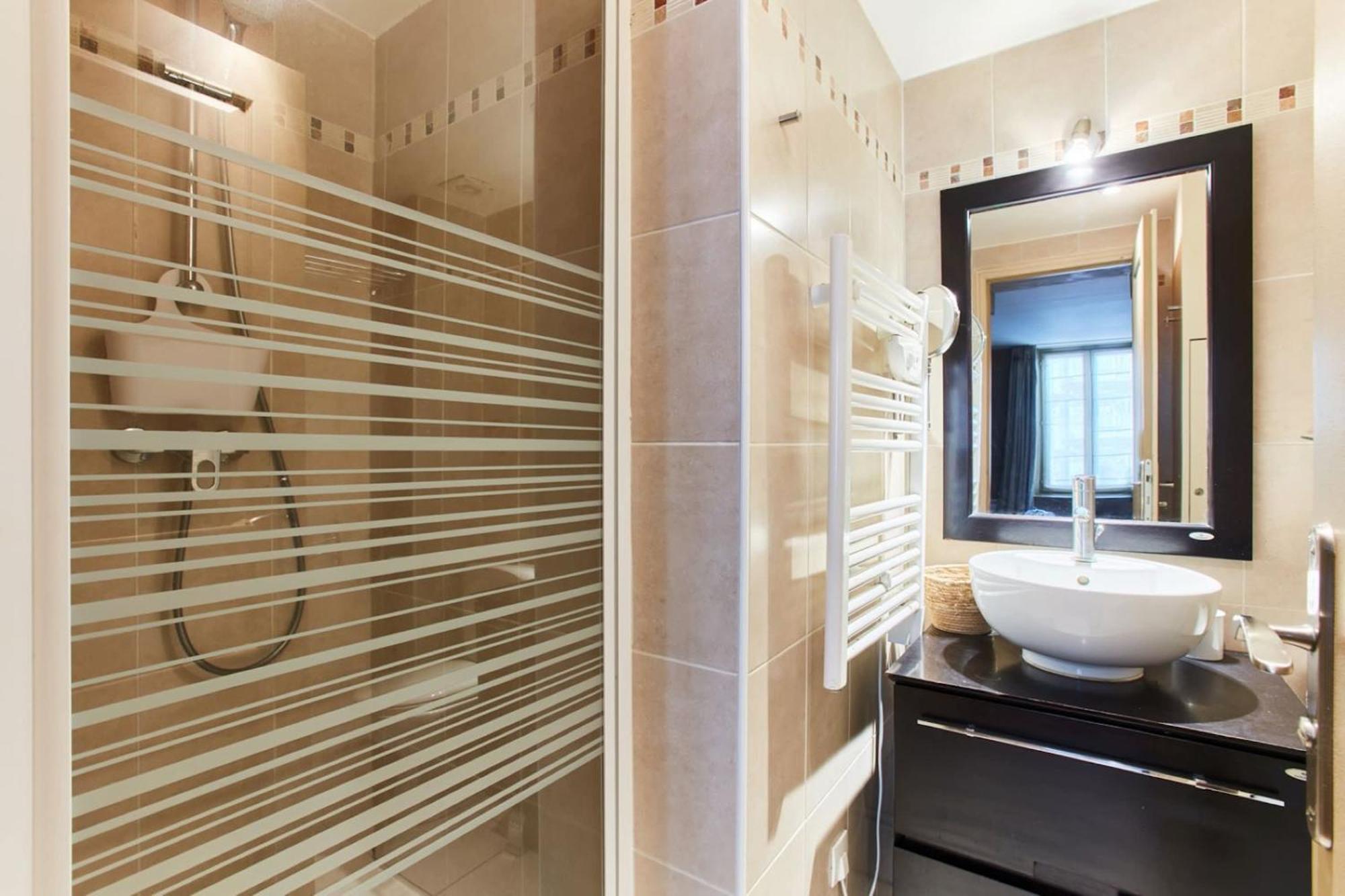 Latin Quarter - 1br - Cityapartmentstay Apartment *