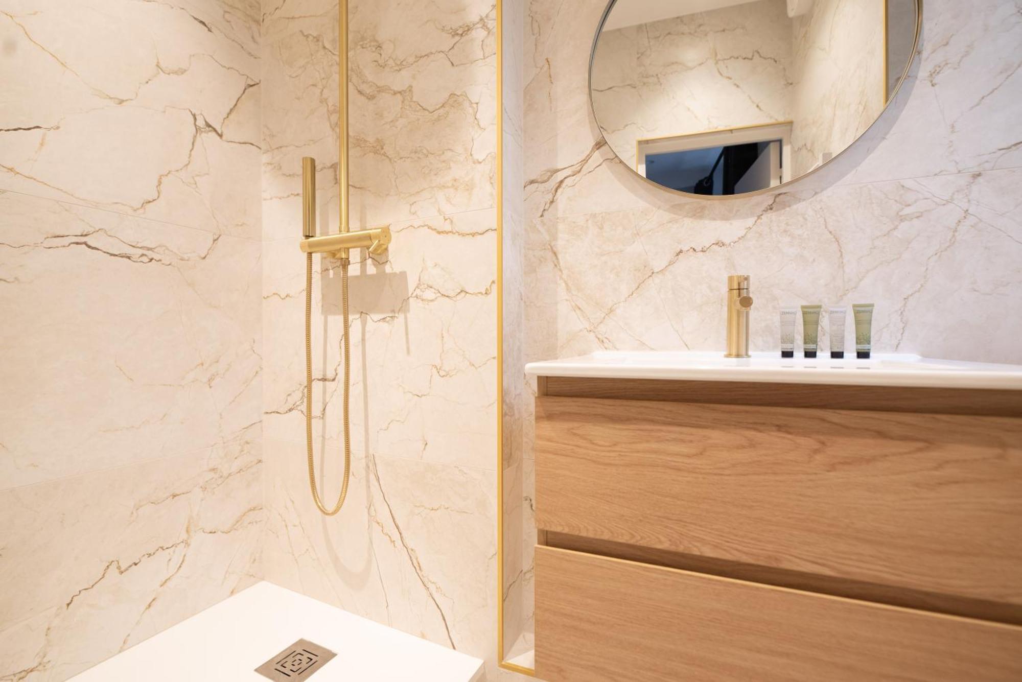 Stylish Flat Marais Apartment Paris