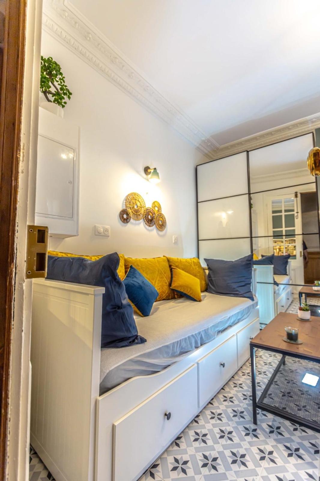 Apartment Ledion 14 *