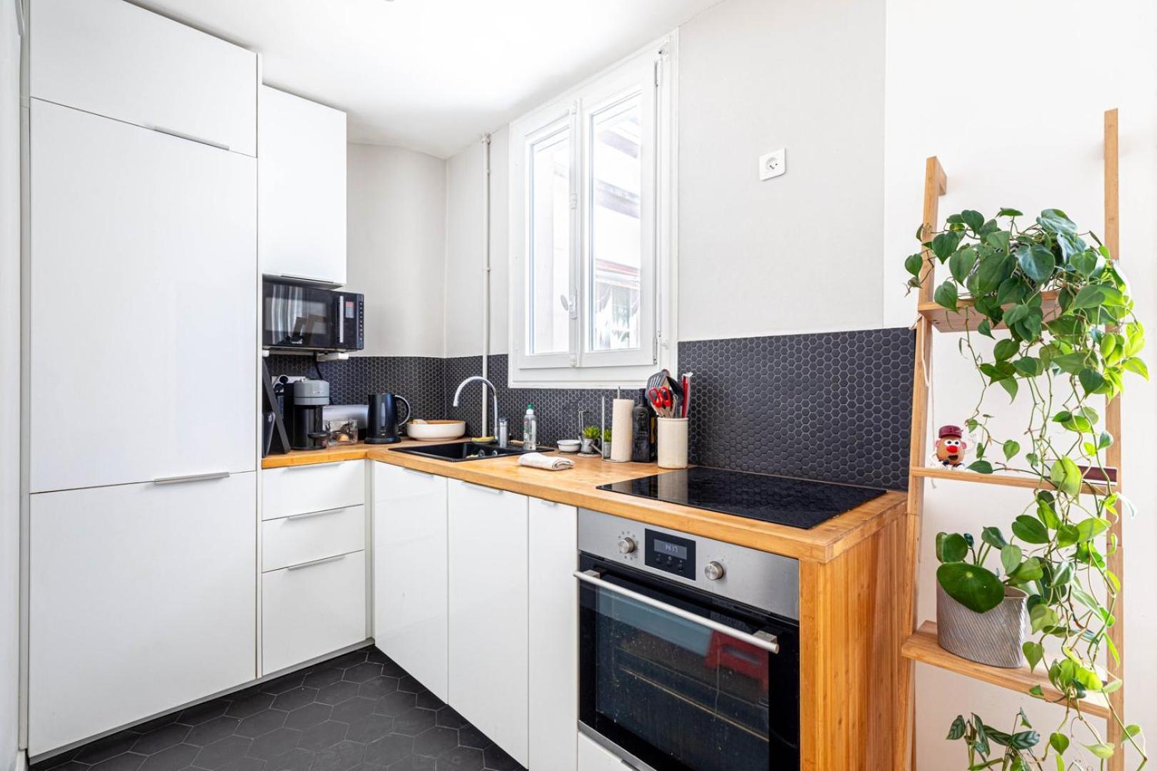 Guestready - Tranquil Hideaway In The Vibrant 15th