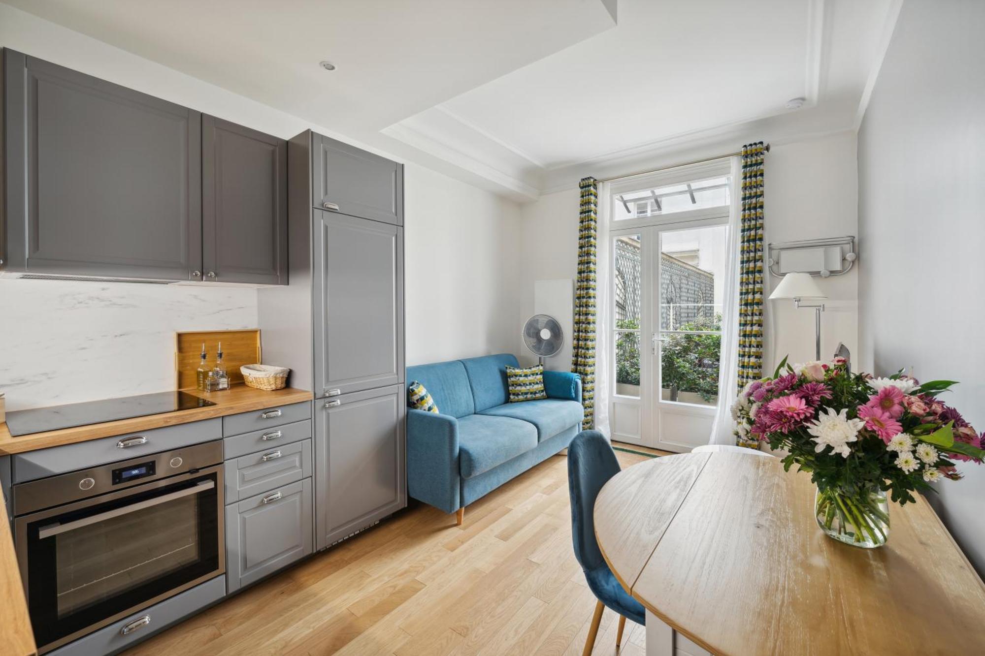 Apartment La Maison Kleber - Luxury Apartments, Champs-elysees - Eiffel Tower Paris