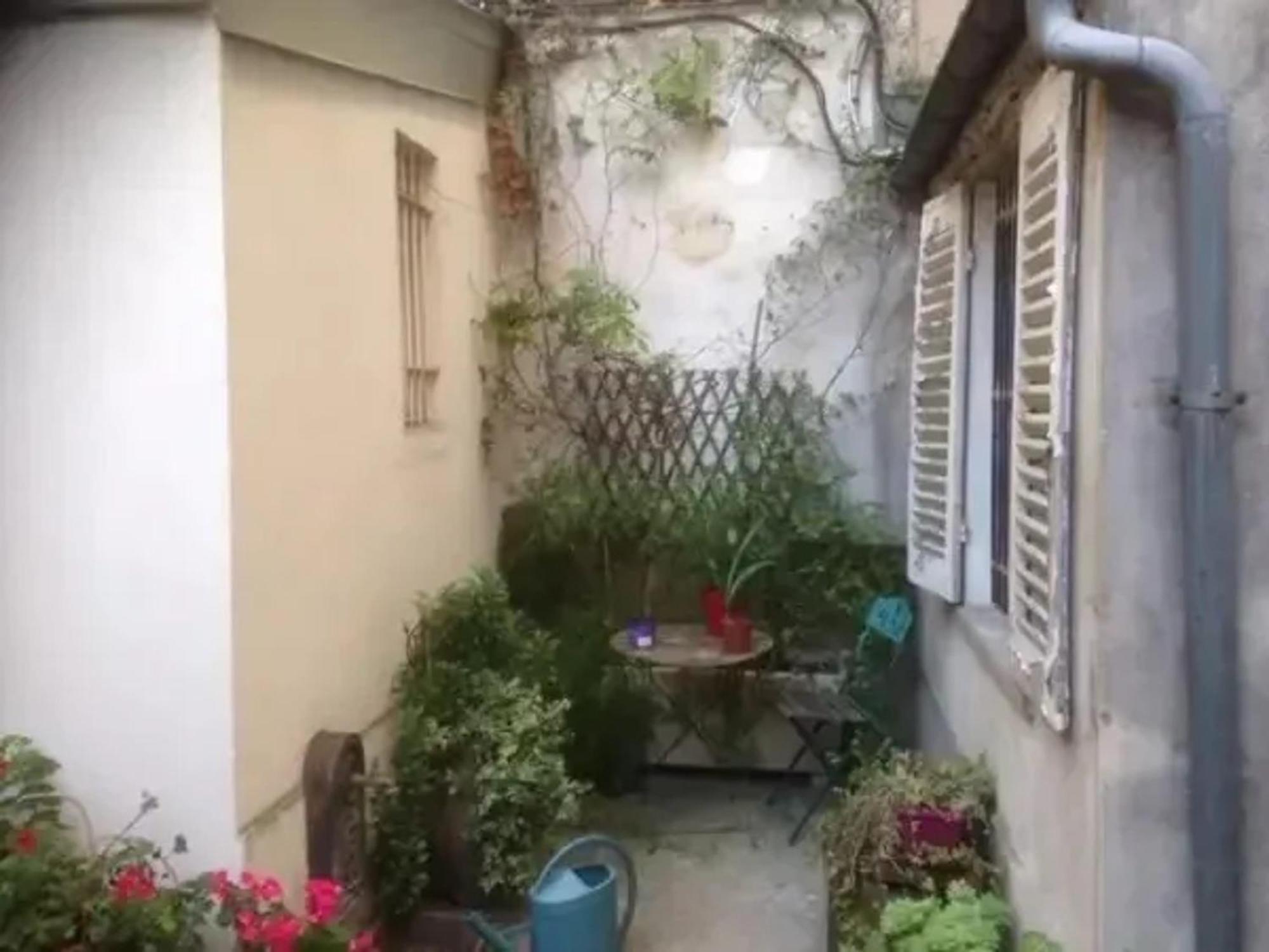 Cosy A 12m² Avec Terrasse Privee Apartment Paris