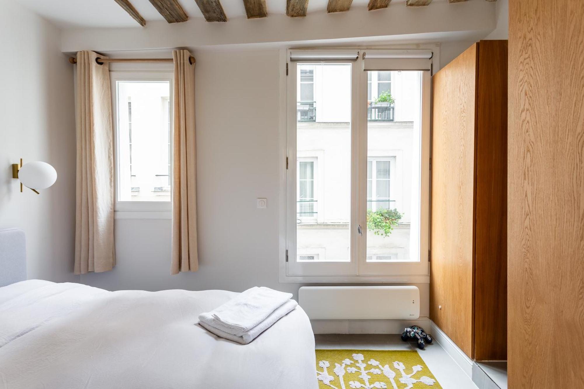 Heart Of Le Marais Apartment *
